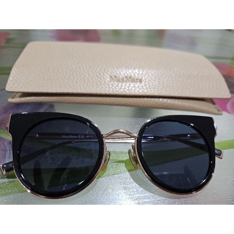 แว่นกันแดด Max Mara มือสองแท้