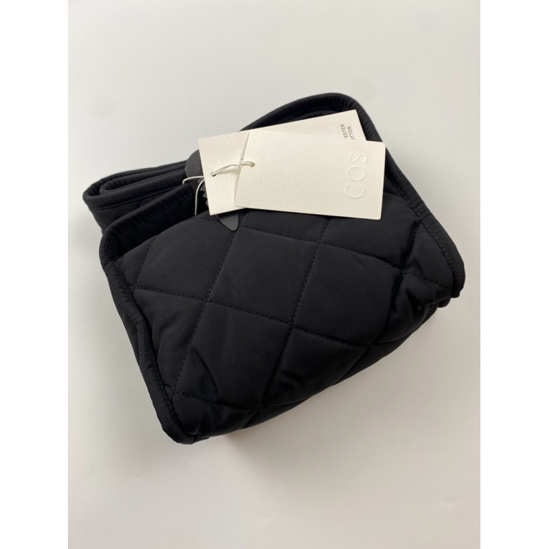 ♞Cos mini diamond quilted crossbody euf