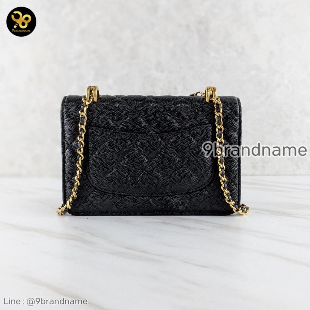 Chanel WOC Large Double Chain Black Grained Calfskin Leather Flap Bag GHW Crossbody Bag มือสอง ก่อน