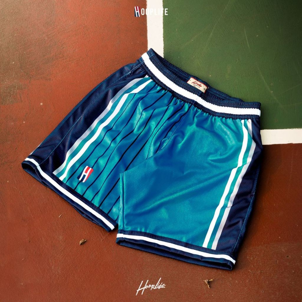 กางเกงขาสั้นแนวสตรีท บาสเก็ตบอล HoopLife Starter Shorts ” Franchise Iconic ” Collection
