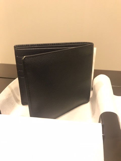 100% Authentic USED PRADA Wallet