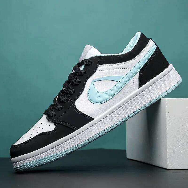 รองเท้ายืนยาวไม่เหนื่อยคู่รองเท้าผู้ชาย 2025 ฤดูใบไม้ผลิรองเท้าผู้ชายกีฬาลําลองเกาหลีรุ่นนักเรียนรอง