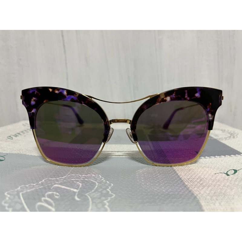 แว่นกันแดด GENTLE MONSTER รุ่น NABOO แท้100% - มือสอง