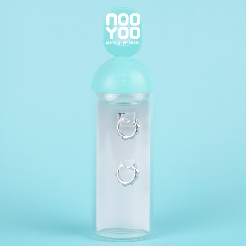 NooYoo ต่างหูสำหรับผิวแพ้ง่าย Pyramid Hoop