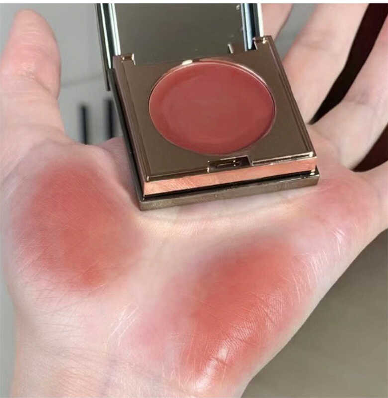 ▣ DIXI 2 In 1ลิป & แก้มเนื้อด้านลิปเคลือบริมฝีปากกำมะหย