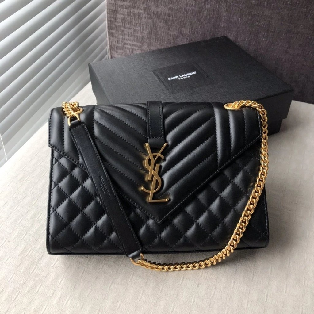 YSL ซองหนังแกะคาเวียร์
กระเป๋าผู้หญิงสีดำกระเป๋าผู้ชายกระเป๋าสะพายไหล่เดียวสายโซ่พกพาโท้ทบุรุษไปรษณ