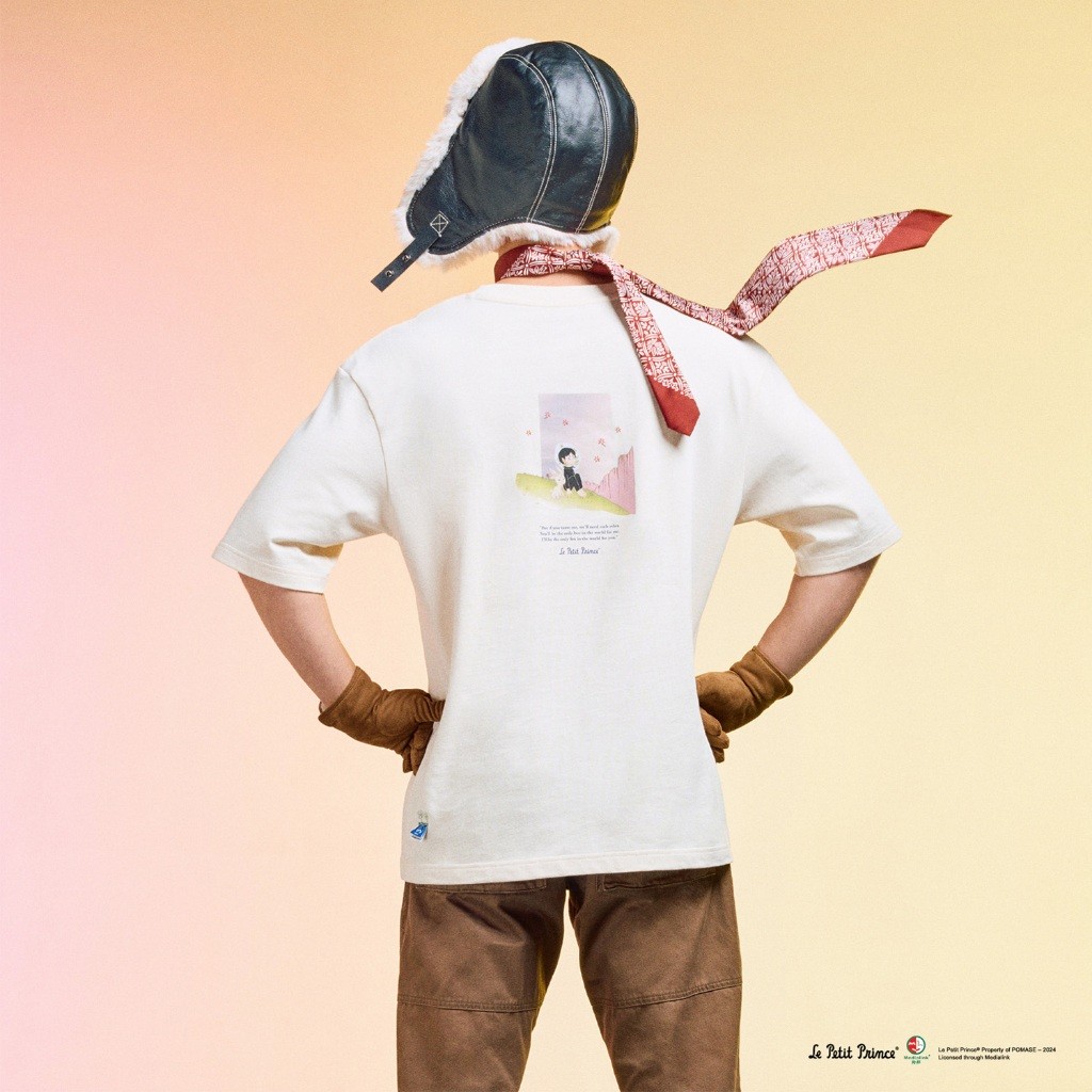 ♞,♘เสื้อยืดโอเวอร์ไซซ์ ลาย The Fox (The Fox Oversize T-Shirt - olulo x Little Prince) tyu