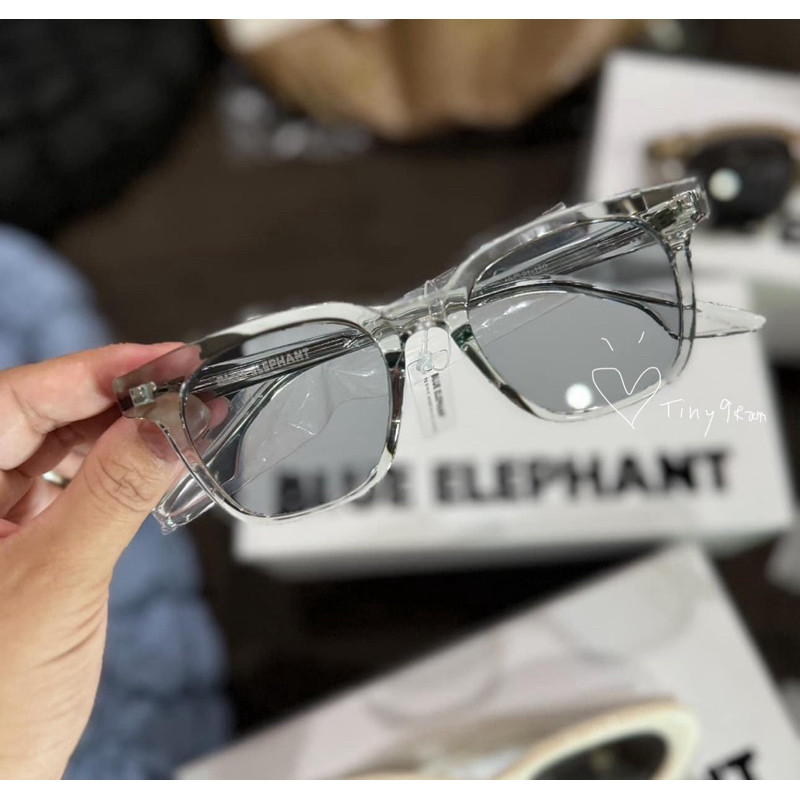 * พร้อมส่ง * BLUE ELEPHANT DEPS SUNGLASSES ของแท้ %