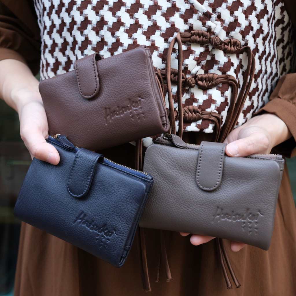 หนังนุ่ม จุบัตร 14 ช่อง พกพาสะดวกมาก กระเป๋าสตางค์หนังวัวแท้ Hot Puff Hatsukoi Wallet