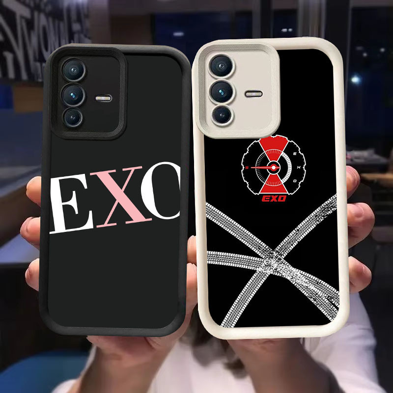 O-27 EXO Casing สําหรับ VIVO V23E Y75 V23 Y200 5G สีดําและสีขาว