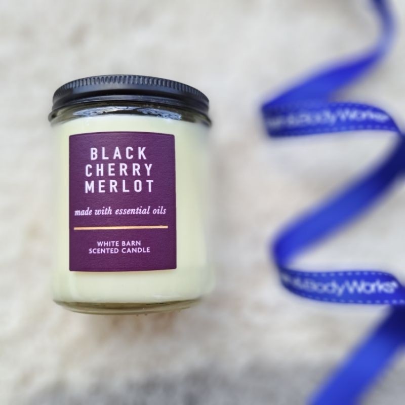 ในสต็อก Original Bath & Body Works USA Black Cherry Merlot Single Wick เทียนหอม White Barn