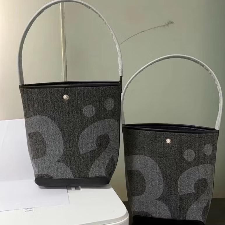 Relly สีใหม่ สีดำยีนส์ 1:1 อุปกรณ์ครบ กล่อง ถุงผ้า ป้ายtag