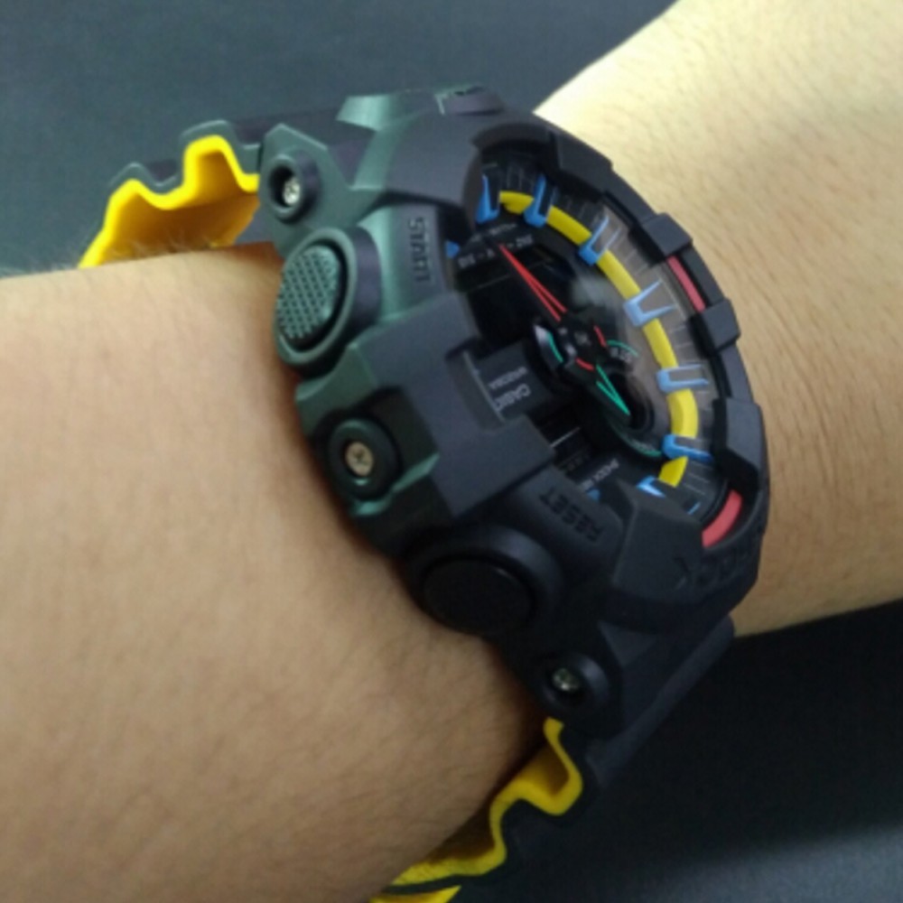 นาฬิกาข้อมือ Casio G-Shock ผู้ชายกีฬานาฬิกาควอตซ์ GA-700SE-1A9