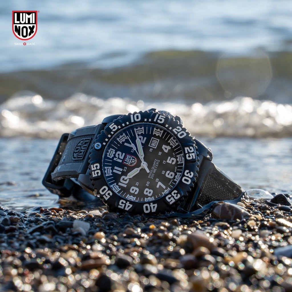 Luminox นาฬิกาข้อมือ NAVY SEAL COLORMARK 3050 SERIES รุ่น XS.3051.F