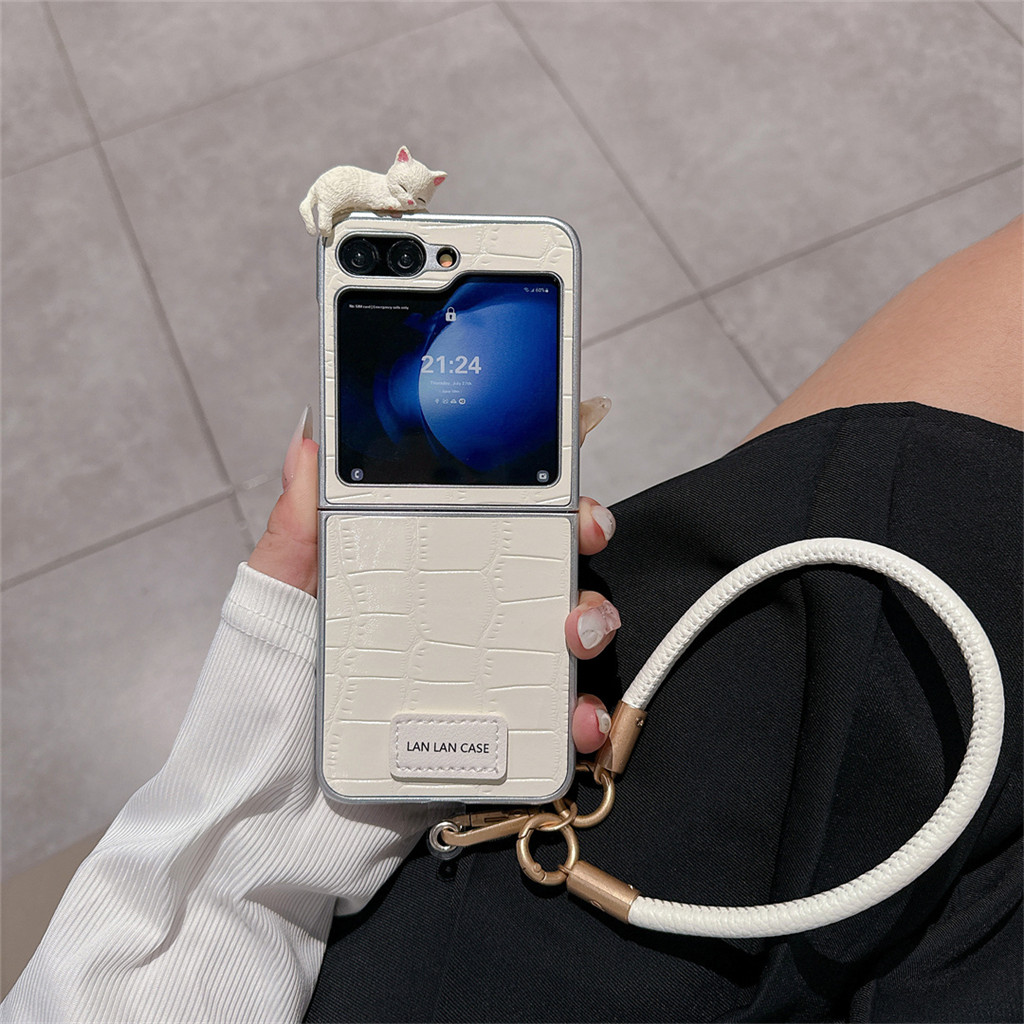 SAMSUNG แมวน่ารักไม่สม่ําเสมอบล็อกเคสโทรศัพท์สําหรับsamsung Galaxy Z Flip 5 6 Z Flip6 ZFlip 5 Zflip6 Zflip5 กันกระแทกปกหลังพร้อมเชือกแบบพกพา
