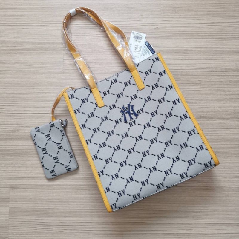 ♞,♘แท้ 100% กระเป๋าสะพาย MLB Monogram Dia Tote Bag / กระเป๋าช้อปปิ้ง / กระเป๋า NY แท้จากช้อป เกาหลี