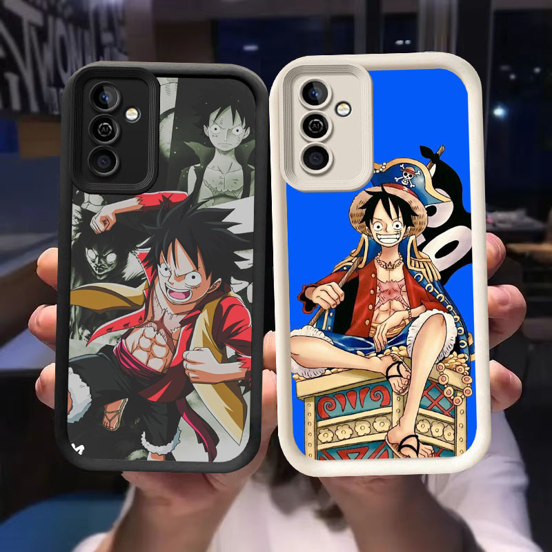 SAMSUNG O-52 One Piece LuffyปลอกสําหรับSamsung Galaxy S21 M15 S24 A55 5G FEสีดําและสีขาว