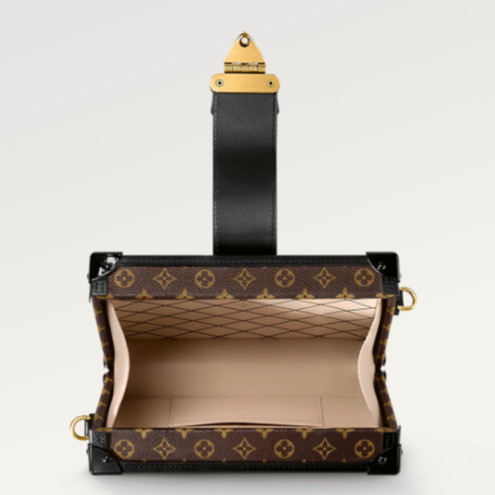 Louis Vuitton / Petite Malle Women's Shoulder Bag / รูปแบบใหม่ล่าสุด