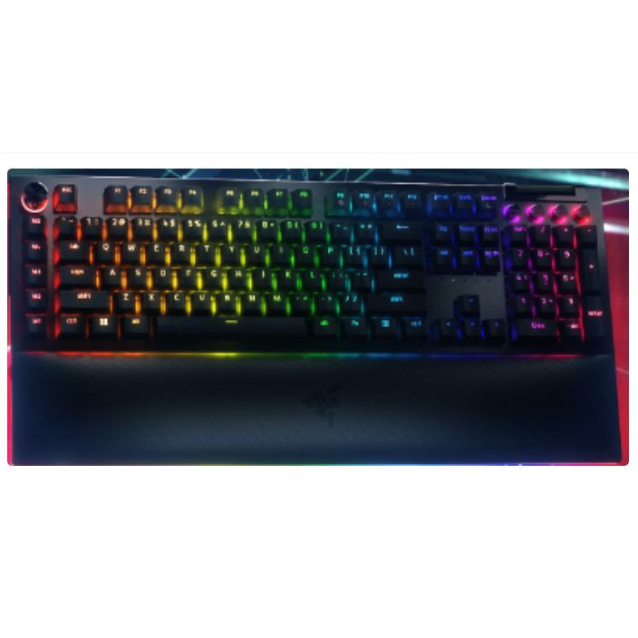Razer BlackWidow V4 Pro - Wireless Mechanical Gaming Keyboa