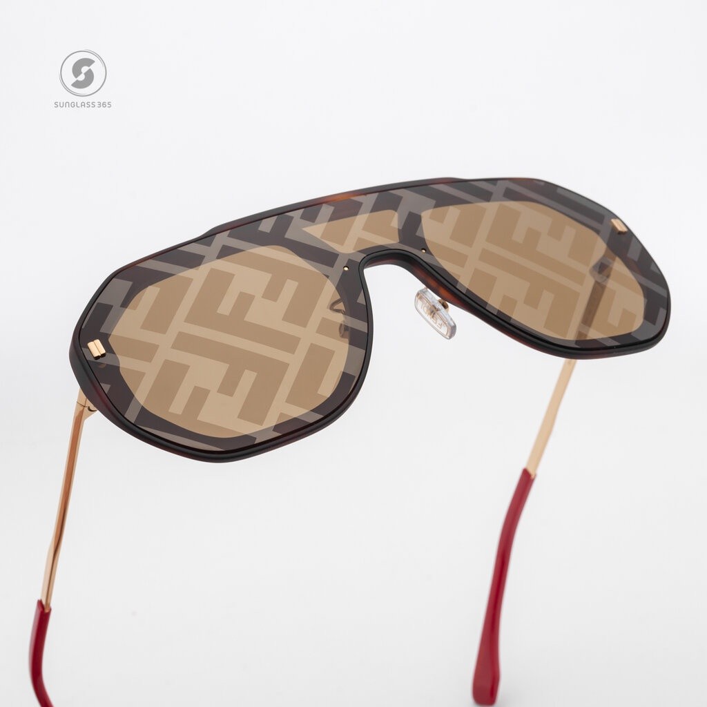 แว่นกันแดด FENDI FF EVOLUTION FE40006U 52G