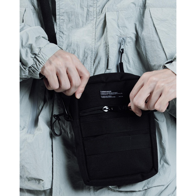 CARNIVAL® Cordura 2.0 "Day and Night Pack" Collection   UTILITY SLING BAG (W 4 x D 15 cm x H 20 CM)