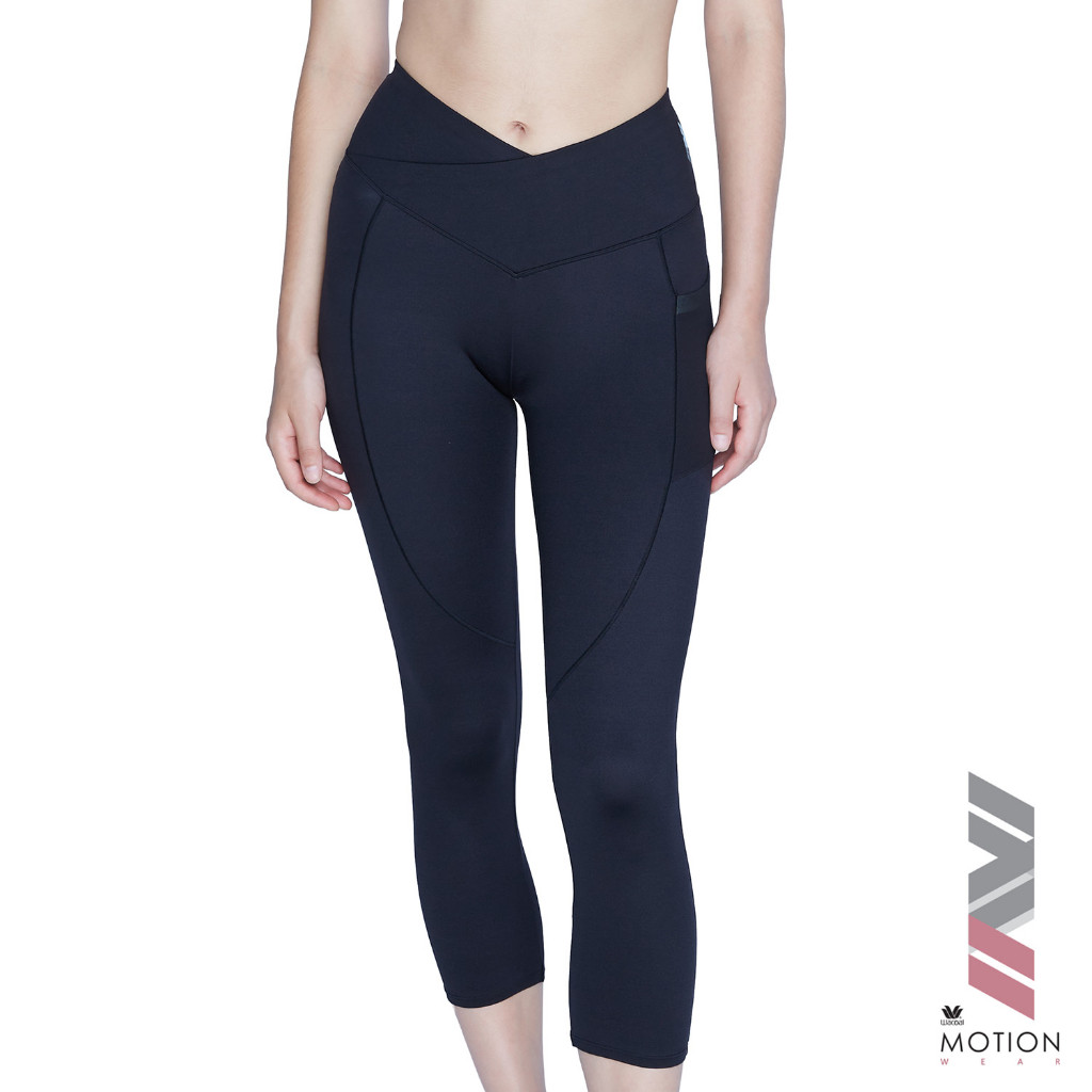 Wacoal Motion Wear กางเกงสำหรับออกกำลังกาย In to Out รุ่น WR7109 สีดำ (BL)