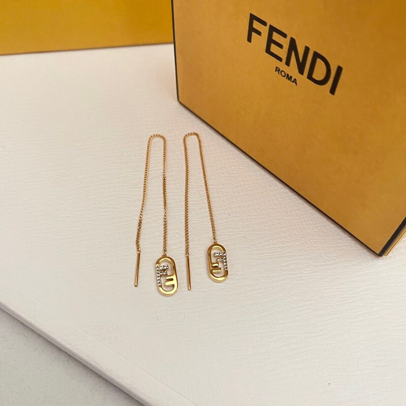Fendi OLock Gold-colored Earrings พร้อมส่งค่ะ