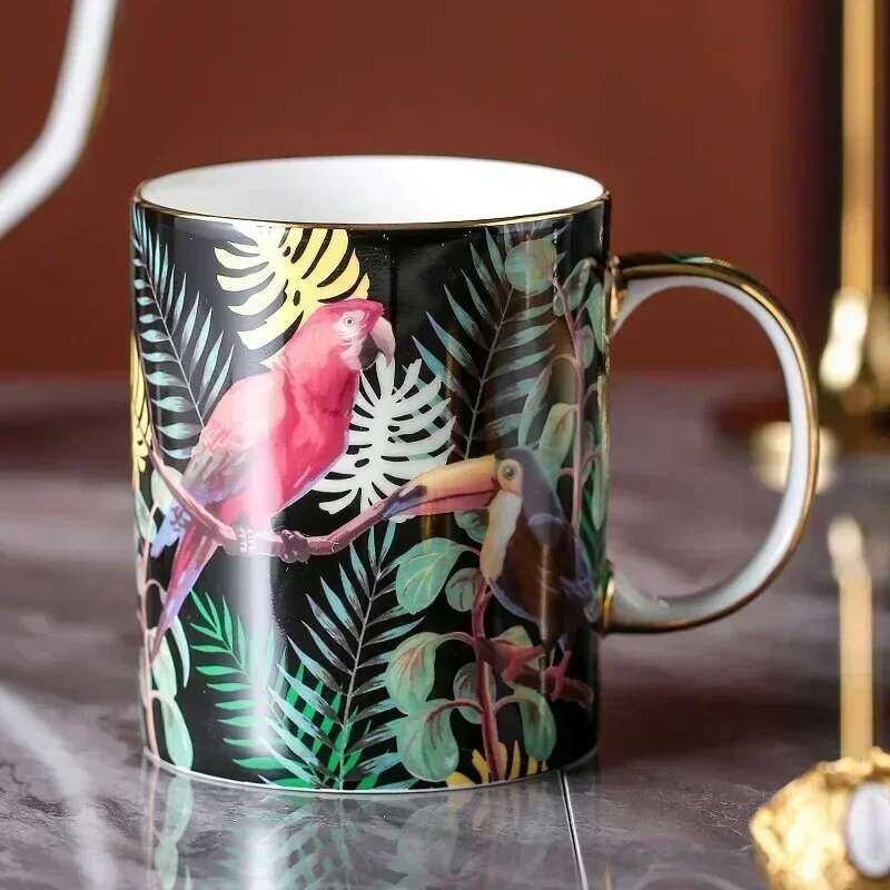 ▥ Bone China Mug Parrot แก้วกาแฟเซรามิคแก้วคู่ในครัวเรือน Teacup แก้วถ้วยกาแฟ