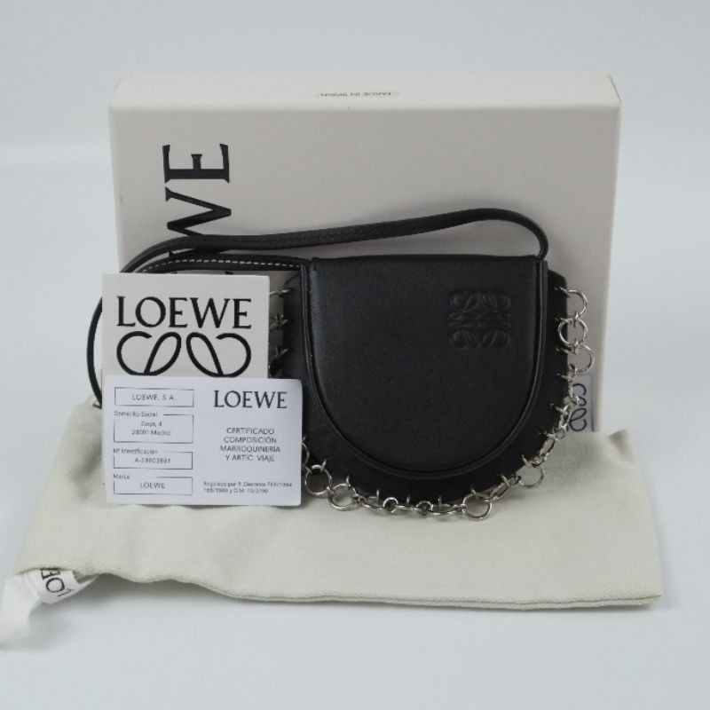 กระเป๋าแบรนด์Loewe Heel mini bag