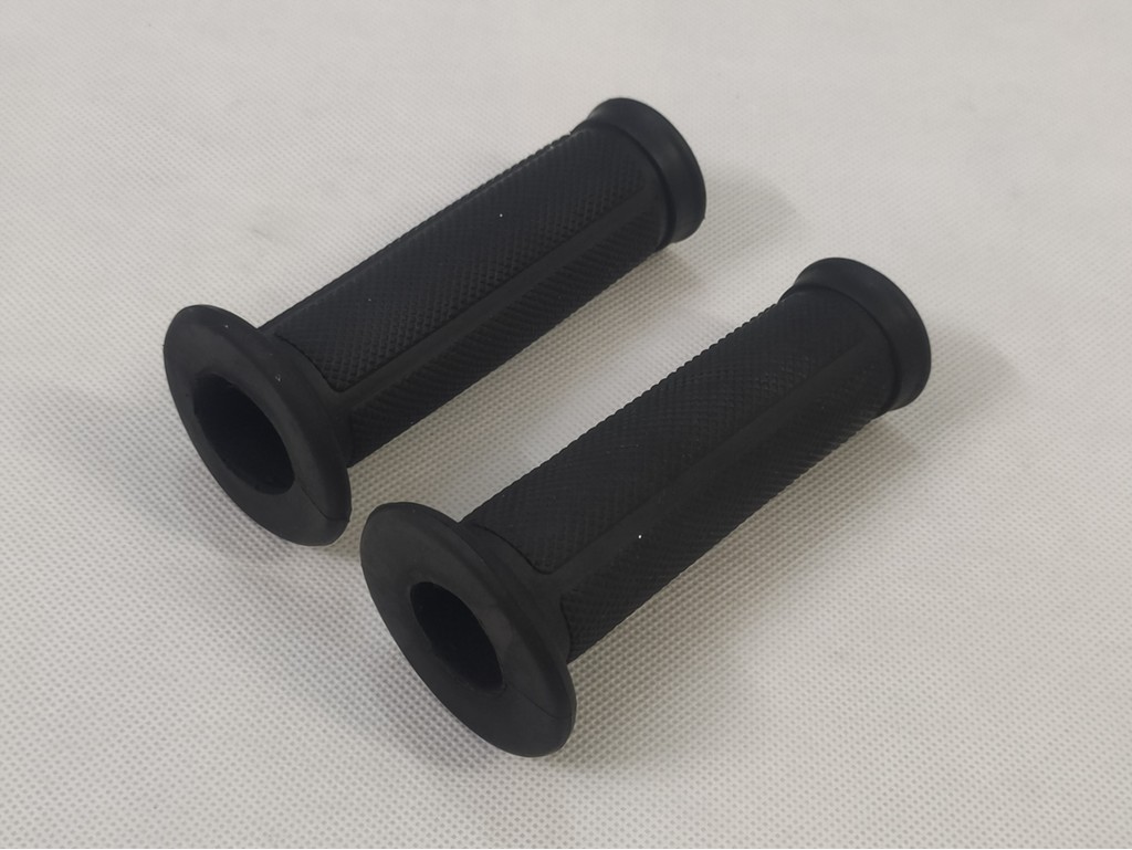 อุปกรณ์เสริมรถจักรยานยนต์ Honda DIO 18/28/34/35/24/54/55/56 ฝาครอบยาง Grip Cover