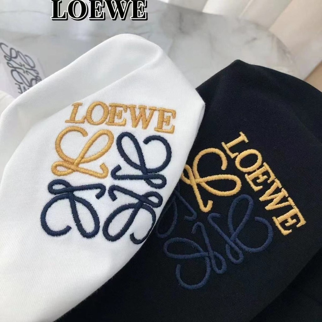 Loewe 2024 ใหม่ผ้าฝ้ายแท้คอกลมแขนสั้นปัก Loewe หลวมผู้ชายและผู้หญิงสบายๆคู่เสื้อยืด Tren