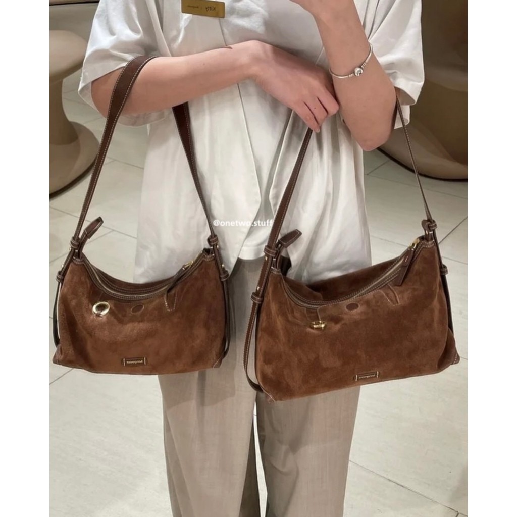 ♞,♘Songmont - Yore Hobo Bag - Sandal Suede กระเป๋าสะพายหนังกลับ ของแท้ 100% ส่งตรงจากช็อป eyru