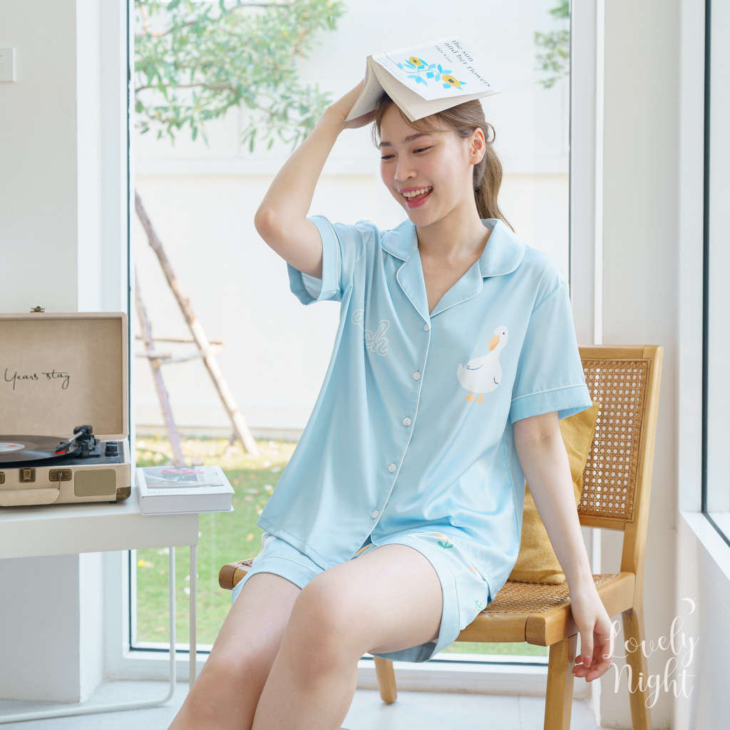 A72 ชุดนอน LovelyNight แขนสั้น-ขาสั้น Lucky Duck