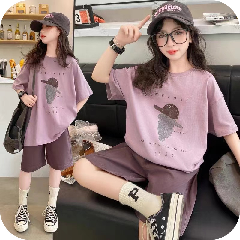 onekid🌼 ชุดฤดูร้อนหญิงสาวสไตล์ใหม่และเด็กขนาดใหญ่สาวแขนสั้นฤดูร้อนกีฬาเด็กสองชุด