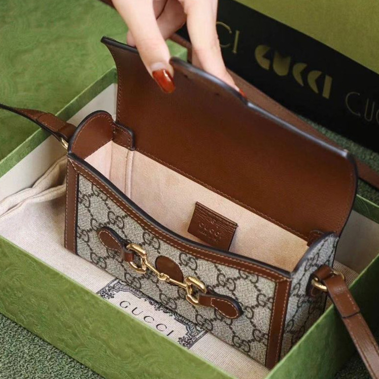 ♞,♘,♙กุชชี่Gucci Horsebit 1955 series mini/crossbody baกระเป๋ากล้อง/กระเป๋าสะพาย/กระเป๋าใส่มือถือ/G