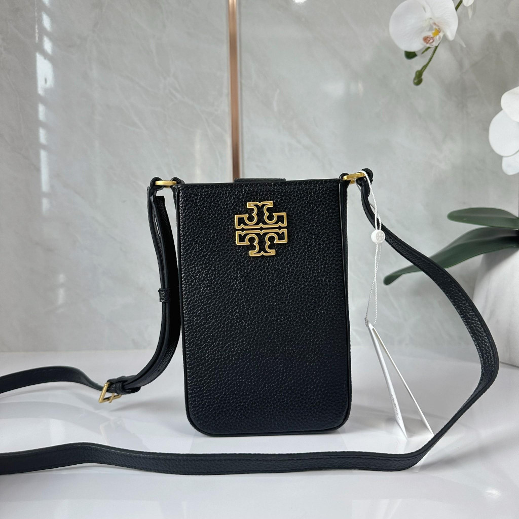 ♞,♘,♙กระเป๋าสะพายข้าง ใส่มือถือ Pro Max ได้ Tory Burch Britten Phone Crossbody  กระเป๋าใส่โทรศัพท์