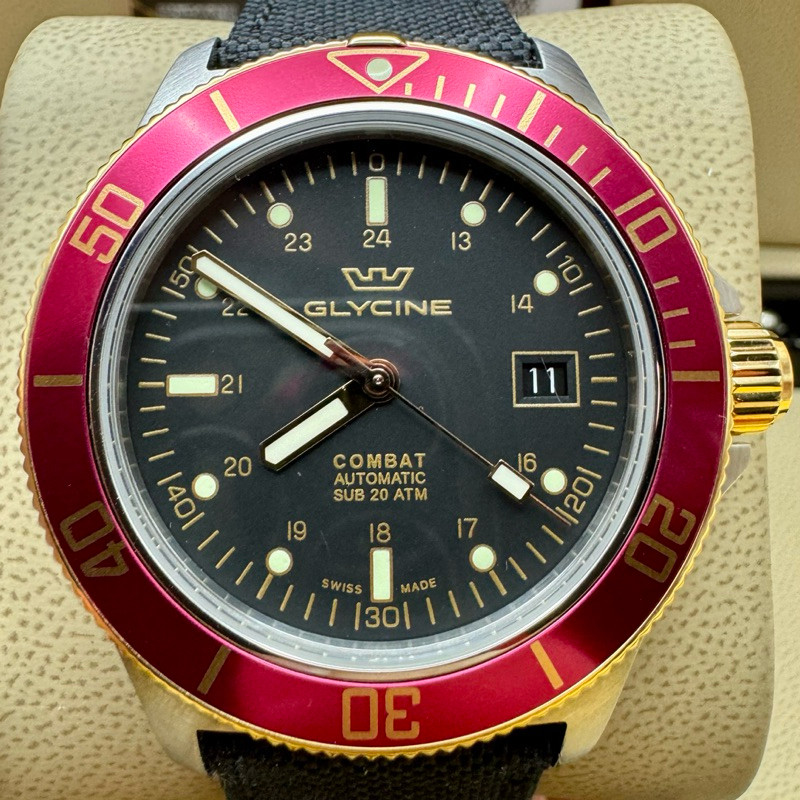 Watch Glycine Combat Sub 42 GL0092