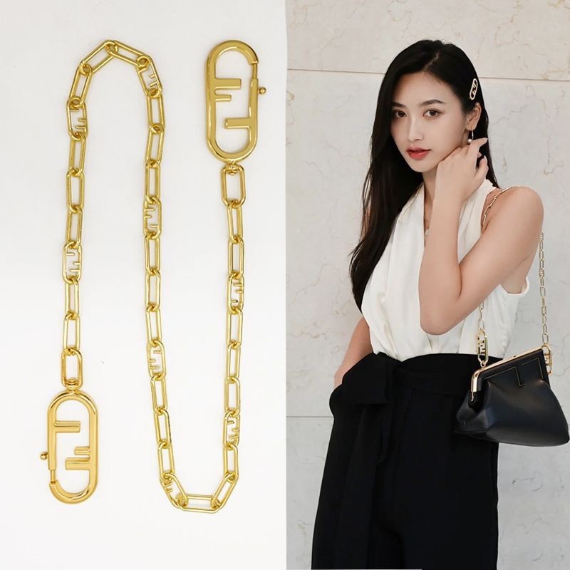 Fendi ใหม่ผู้หญิงเข็มขัดโลหะ FF Letter Chain ชุดเอวเหมาะสําหรับ FENDI โซ่สายคล้องไหล่กระเป๋าโซ่