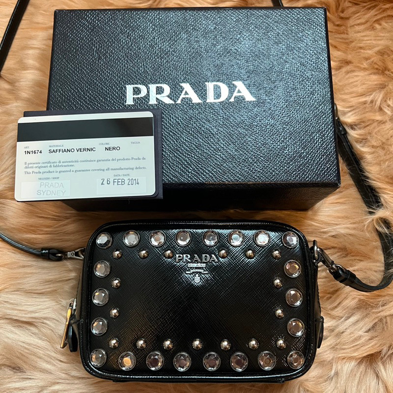 กระเป๋า Prada Saffiano Vernic แท้มือสอง