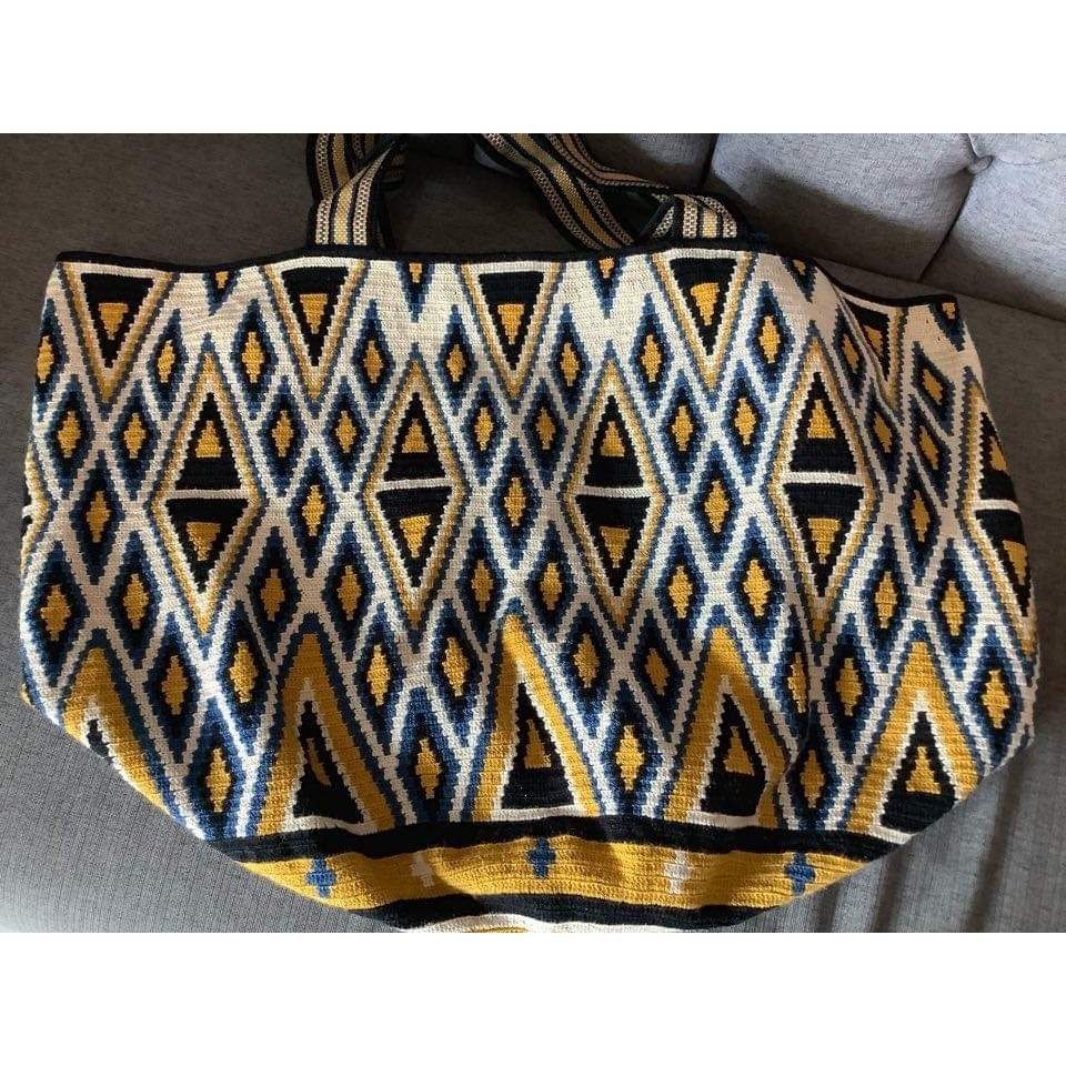 ฺBeach tote Wayuu Bag ,Traditional Wayuubag กระเป๋า Wayuu กระเป๋าวายู งานแฮนด์เมดแท้ๆจากโคลอมเบีย