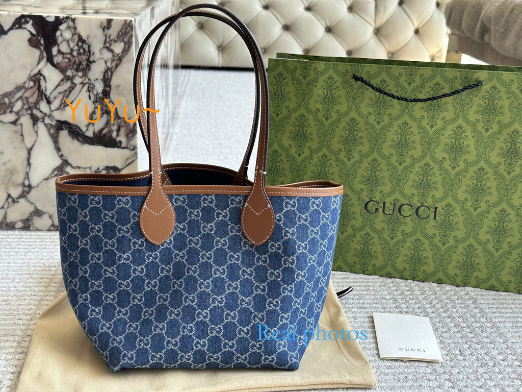 < Yuyu Ready Stock > Classic Double-Sided tote Bag Fashion tote Bag Casual Handbag Handbag with Box Size 22 * 21cm