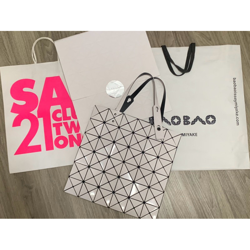 ♞,♘BAO BAO ISSEY MIYAKE 6x6 XM