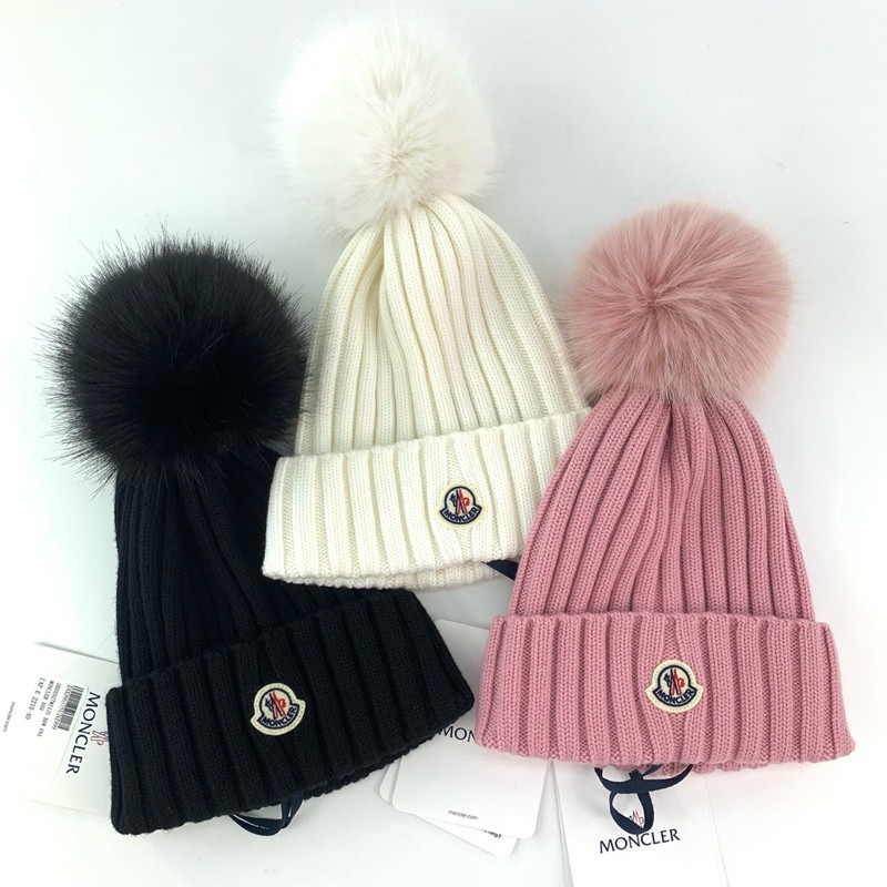 ♞,♘ถูกที่สุด ของแท้ 100% Moncler Beanie VD
