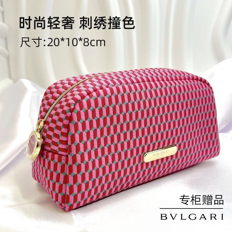 Bvlgari Beauty กระเป๋าเครื่องสําอางเสริมสีชมพูปักผ้าสีตัดกันกระเป๋าเก็บสามารถเปลี่ยนได้