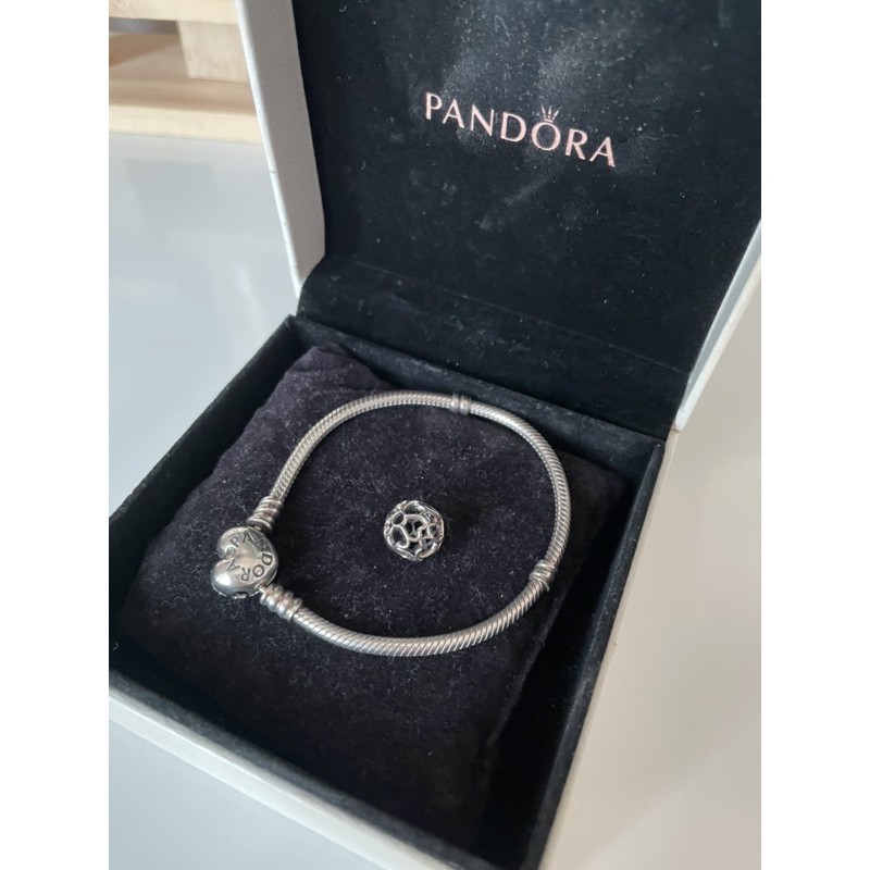 สร้อยข้อมือแท้จาก pandora shop central
