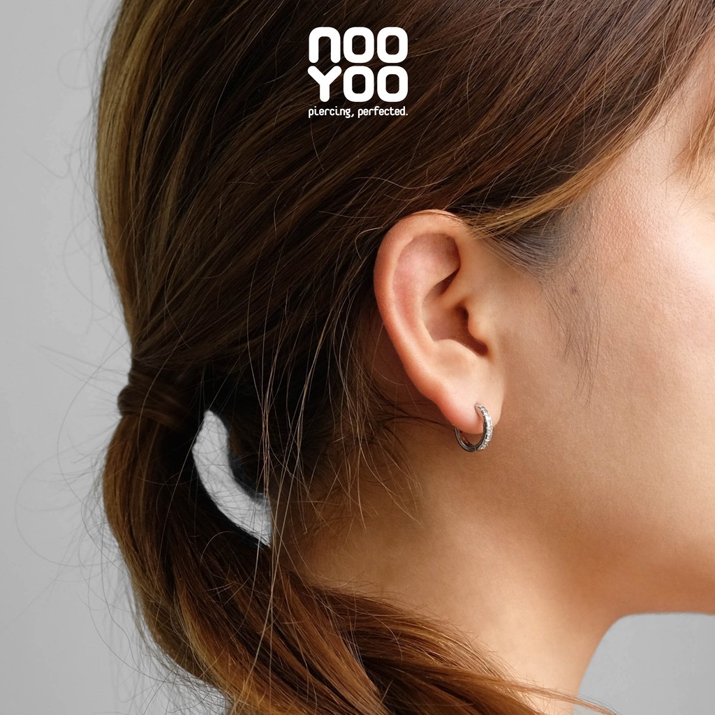 NooYoo ต่างหูสำหรับผิวแพ้ง่าย Hoop with Square CZ Surgical Steel