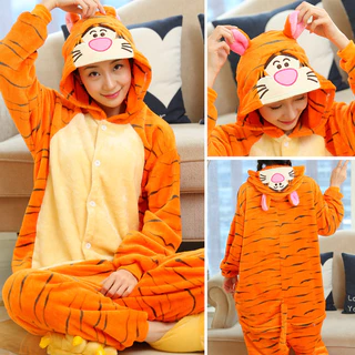 Unisex Kigurumi ไดโนเสาร์ Stitch Pikachu เสือการ์ตูน Flannel อะนิเมะคอสเพลย์เครื่องแต่งกายผู้หญิงผู้ชายชุดนอน Onesies ชุดนอนเด็กสําหรับคริสต์มาส