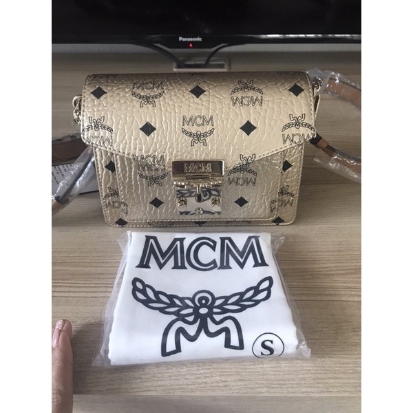 MCM Patricia mini สีทองของแท้ 100,000%