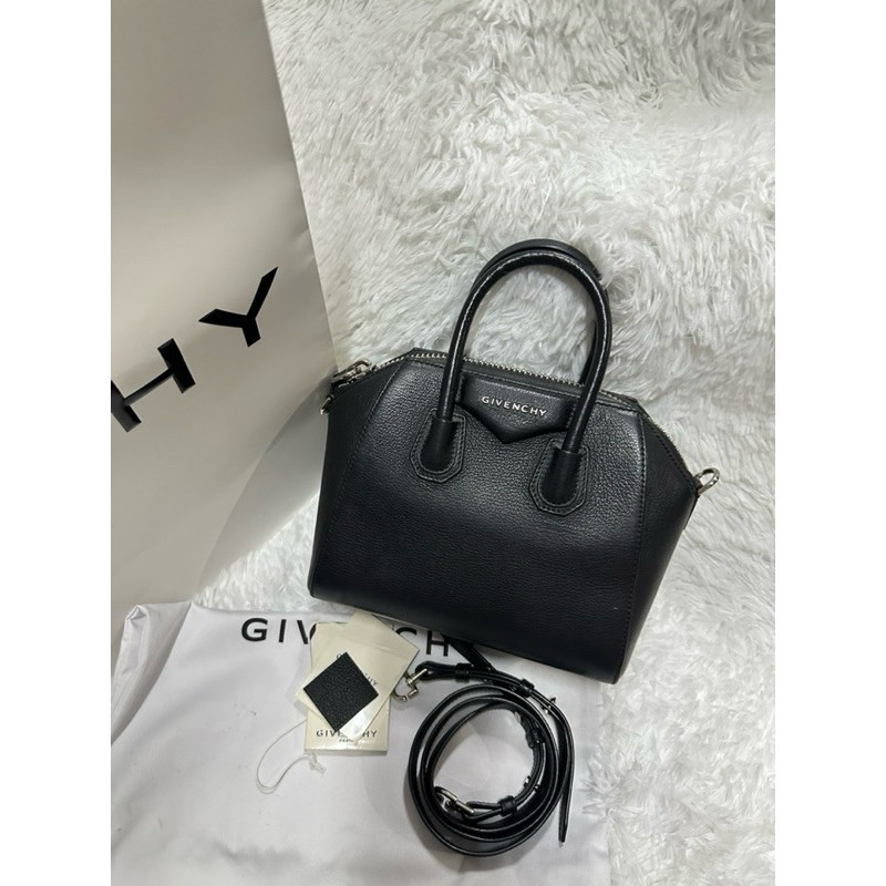 Used ️Givenchy antigona mini แท้