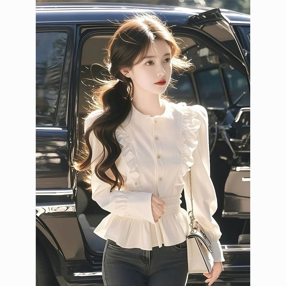 เสื้อเชิ้ตแขนยาวสีขาวสไตล์ใหม่เฉพาะเสื้อเชิ้ตตัวเล็กที่สวยงามแคบ-เอว จุดต่ําสุด น่าระทึกใจ สูงสุด